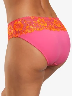 Bas de maillot de bain slip élégant aux superbes détails