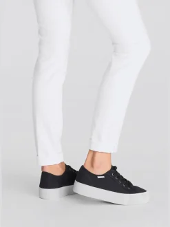 Baskets chaussures en textile, chaussures en tissu avec semelle compensée tendance