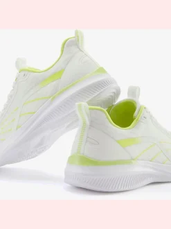 Baskets chaussures en textile et chaussures en tissu : particulièrement légères et confortables