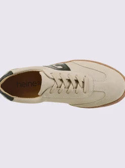 Baskets cuir velours de vache.