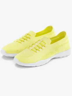 Baskets lacets élastiques et semelle flexible pour un confort optimal