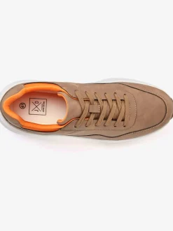 Baskets sneakers sportives avec contrefort rembourré pour un confort absolu