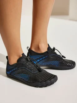 Baskets sneakers sportives avec cordon de serrage et semelle flexible pour un confort optimal