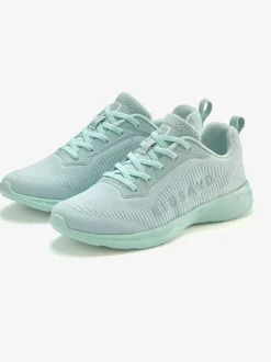 Baskets sneakers sportives et légères à enfiler, très confortables grâce au talon légèrement rembourré