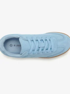 Baskets sneakers tendance en cuir velours de qualité, très confortables grâce au talon légèrement rembourré