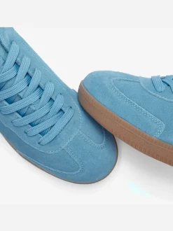 Baskets sneakers tendance en cuir velours de qualité