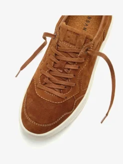 Baskets sneakers tendance en cuir velours doux de qualité, particulièrement confortables à porter