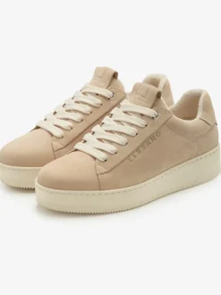 Baskets sneakers tendance et confortables en cuir de qualité, fabriquées au portugal