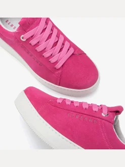 Baskets sneakers tendance et confortables en cuir de qualité, fabriquées au portugal