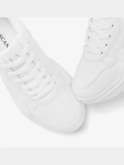 Baskets talon légèrement compensé au style chunky tendance