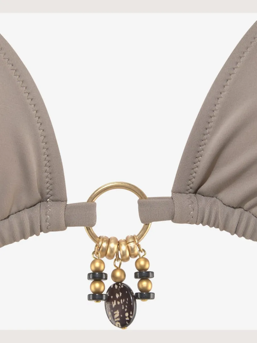Bikinis triangle avec déco entre bonnets doux