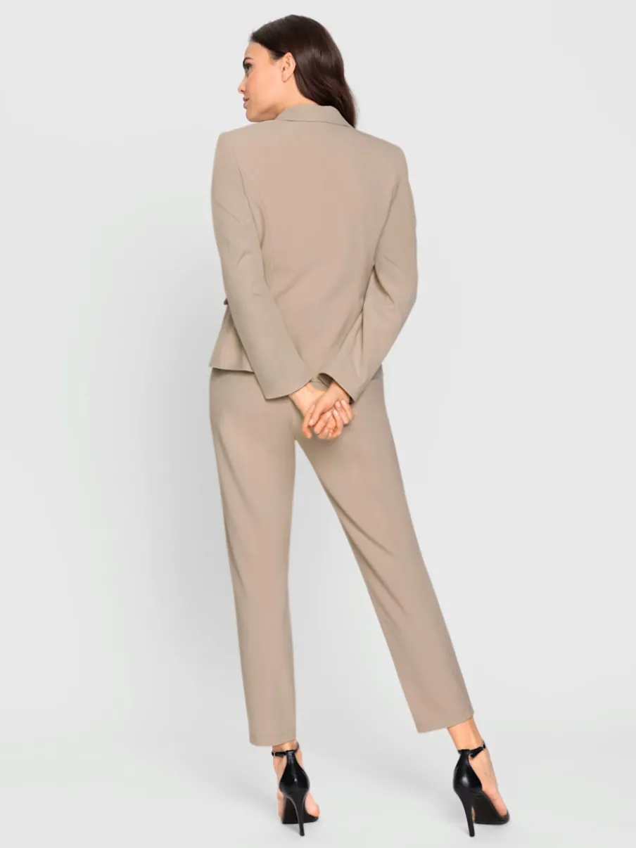 Blazer cintré avec pantalon à poches et couture structurante