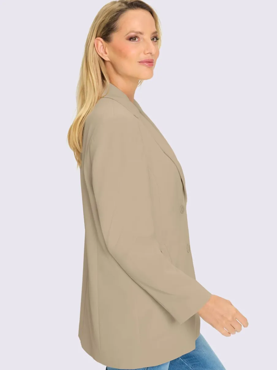 Blazers avec col à revers et coutures structurantes raffinées