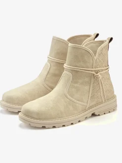 Bottines avec liens à nouer raffinés et motif structuré tendance