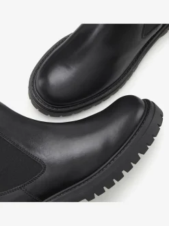 Bottines chelsea tendance en cuir de qualité, très confortables