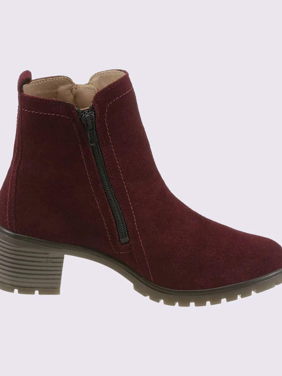 Bottines cuir velours de vache.