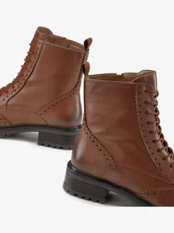 Bottines à lacets en cuir doux