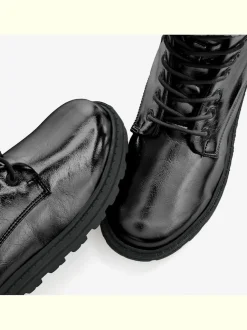 Bottines look métallisé tendance