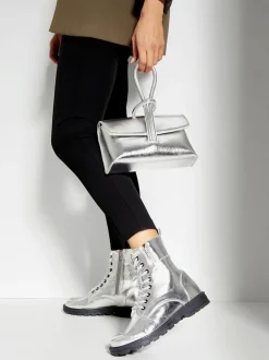 Bottines look métallisé tendance