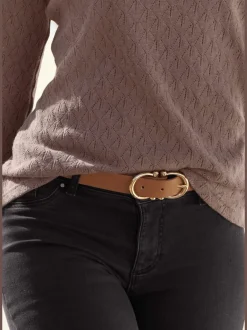 Ceinture hanches ceinture avec boucle métallique décorative et détails couleur or