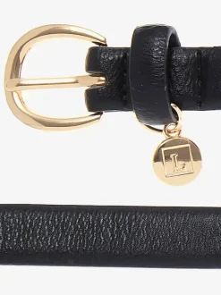 Ceinture hanches ceinture simple et étroite en synthétique avec petit pendentif