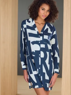 Chemise de nuit à col classique