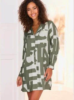 Chemise de nuit à col classique