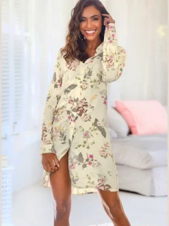 Chemise de nuit, coupe classique