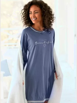 Chemise de nuit courte avec finitions côtelées rayées