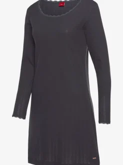 Chemise de nuit courte fantaisie en tricot ajouré