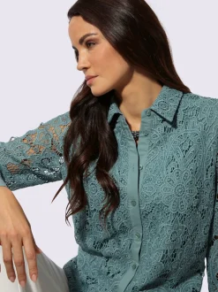 Chemisier en dentelle avec col chemise et manches longues