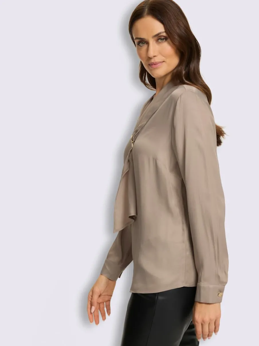 Chemisier en satin jolie brillance