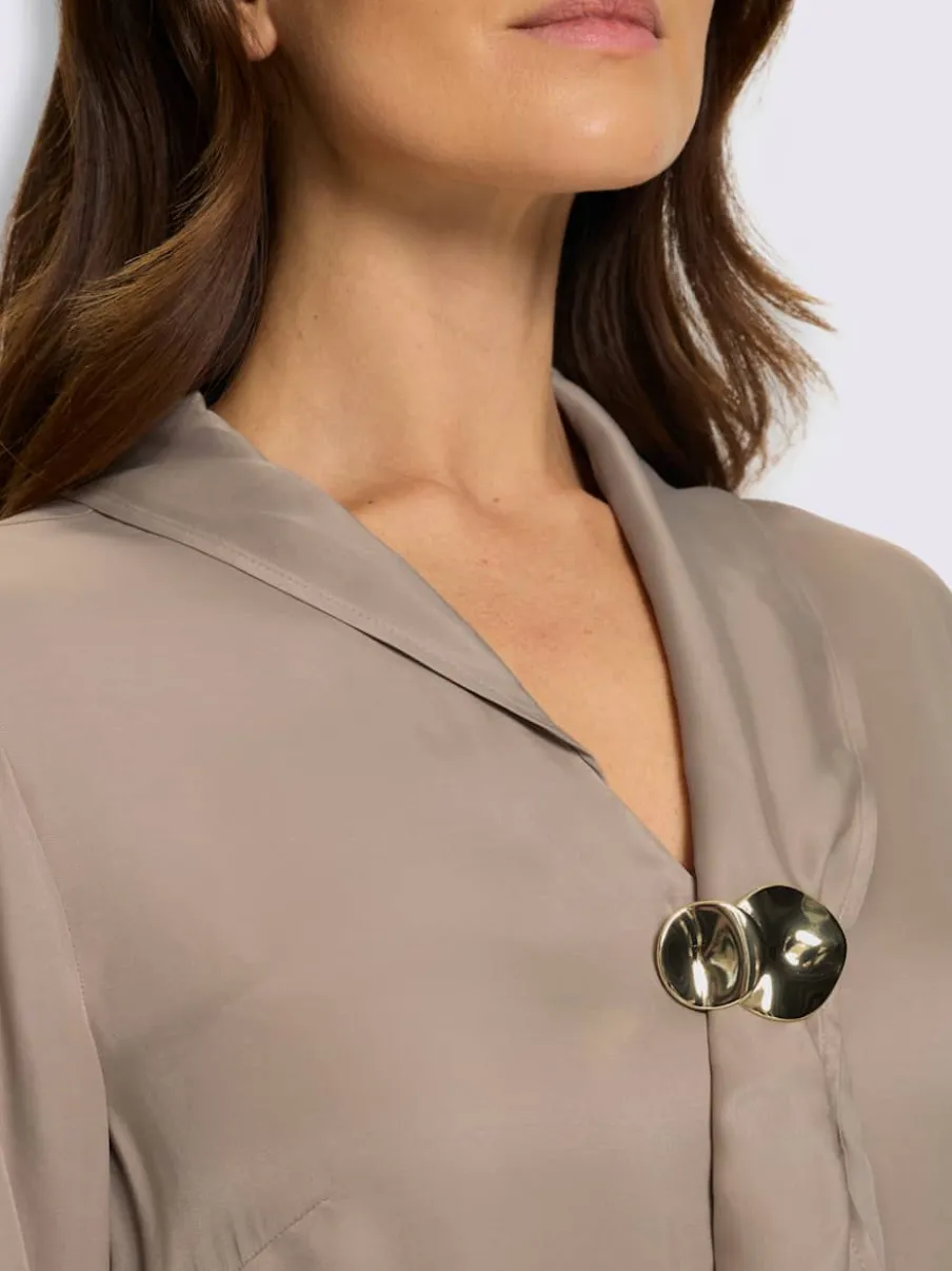 Chemisier en satin jolie brillance