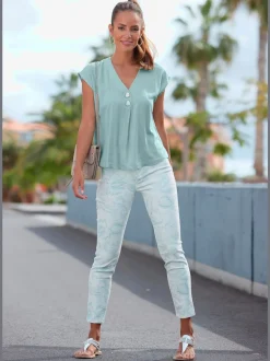 Chemisier en V avec boutons et manches courtes en viscose