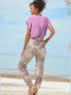 Chemisier en V avec boutons et manches courtes en viscose