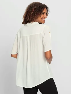 Chemisier en viscose douce avec col chemise et manches courtes