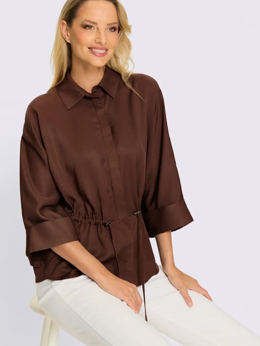 Chemisier fluide à col chemise et manches trois quarts