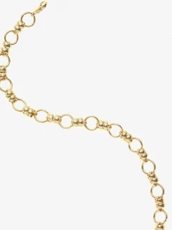 Collier design à maillons moderne : éléments ronds, sobres et accrochés entre eux pour un look tendance et élégant