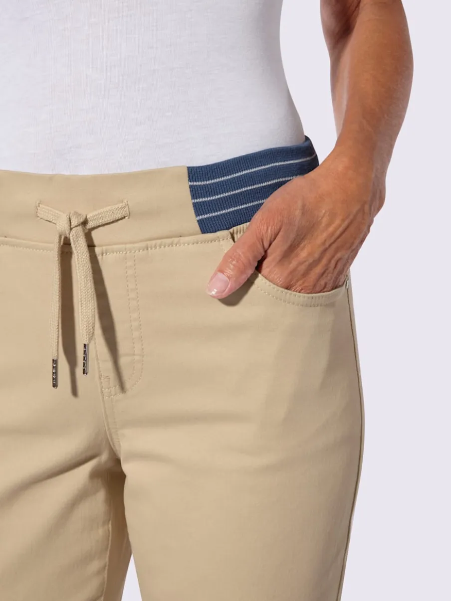 Corsaire en jean avec ceinture élastique et fentes latérales
