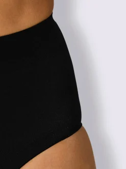 Culotte gainante effet affinant