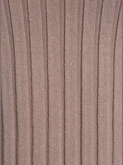 Débardeur en tricot côtelé à col montant et coupe ajustée