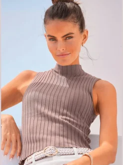 Débardeur en tricot côtelé à col montant et coupe ajustée