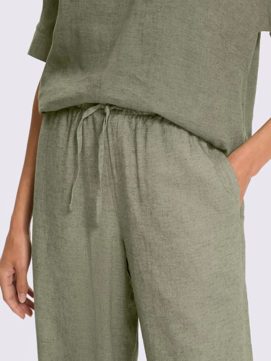 Ensemble chemisier et pantalon ample en lin léger