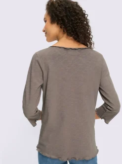 Ensemble de deux T-shirts à encolure en U et manches 3/4 avec bords ondulés