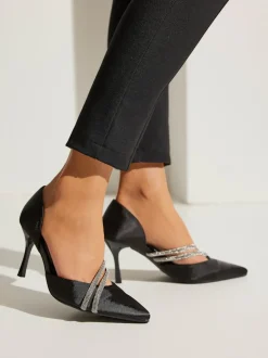 Escarpins trotteurs élégants avec bride scintillante asymétrique