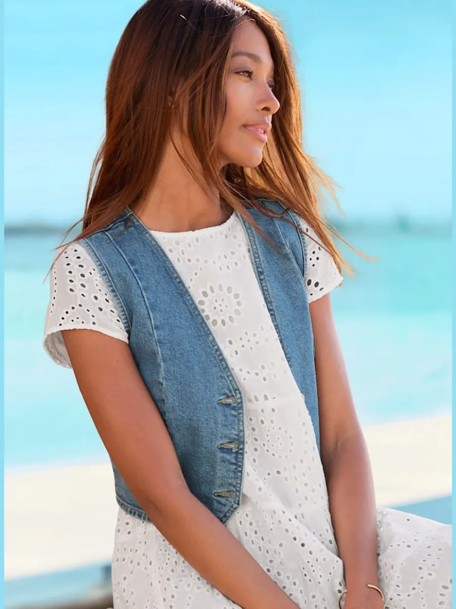 Gilet en jean à encolure V avec boutons dorés devant