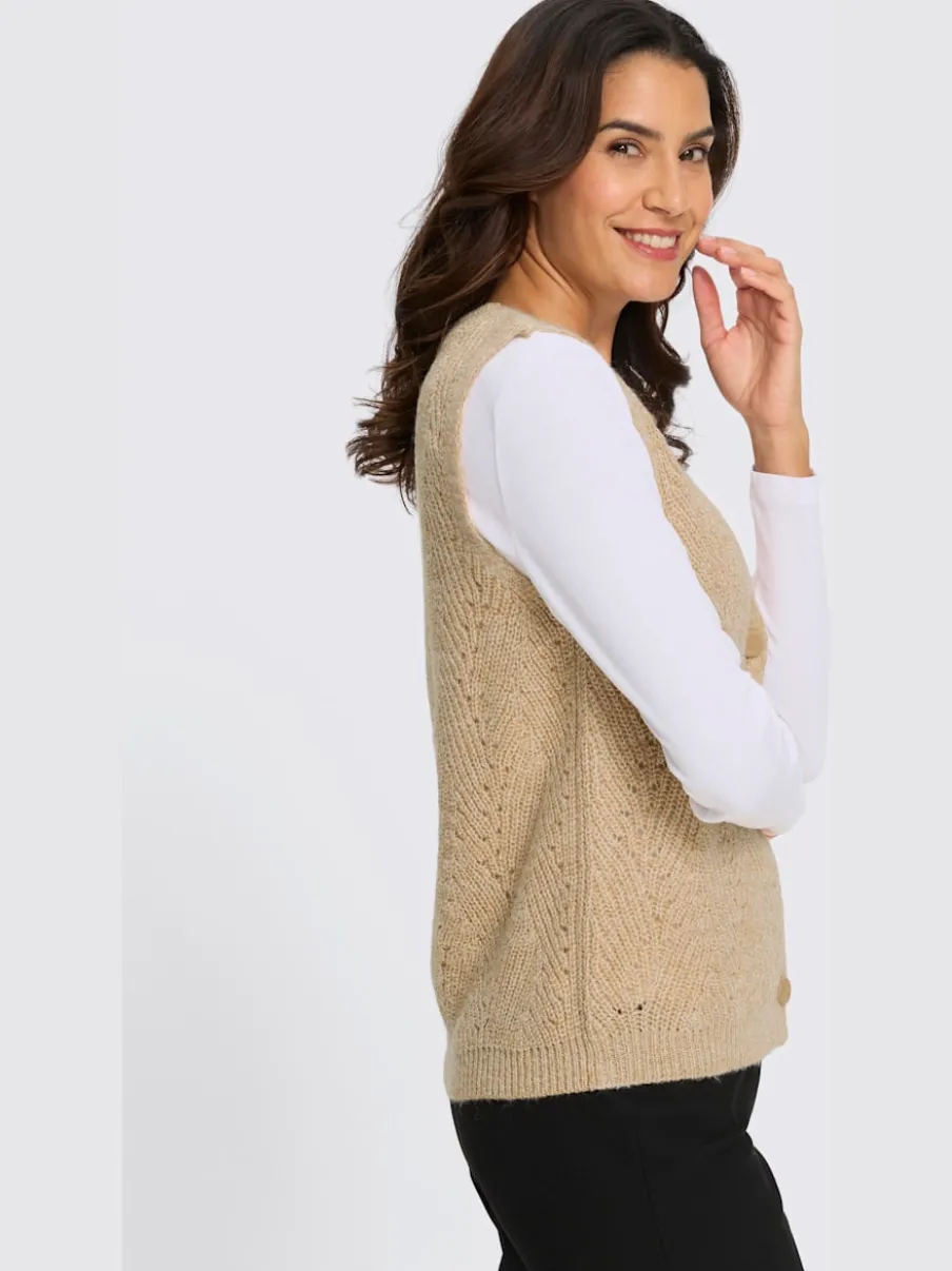 Gilet en tricot tricot ajouré