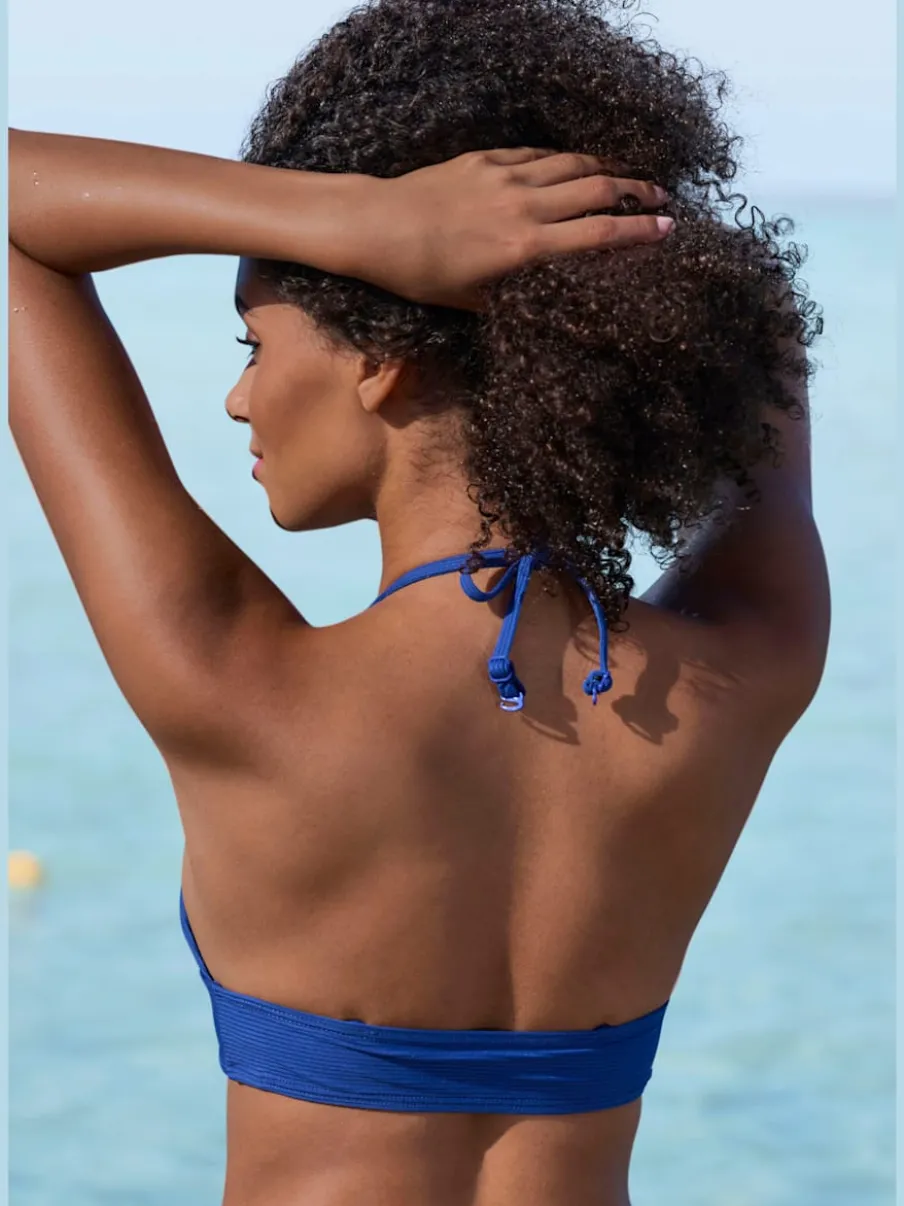 Haut de bikini triangle avec bonnets amovibles et bretelles réglables