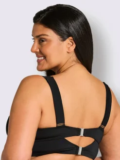 Haut de maillot de bain bon. b, c, d, e, f