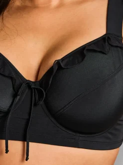 Haut de maillot de bain bon. b, c, d, e, f